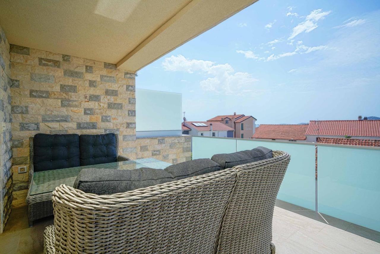 Apartments Miskovic Vodice Exterior foto