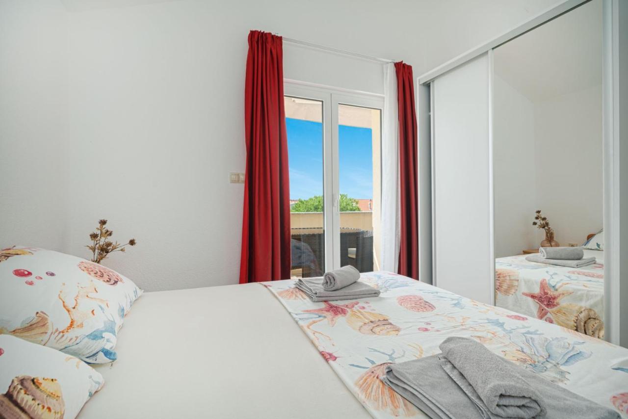 Apartments Miskovic Vodice Exterior foto