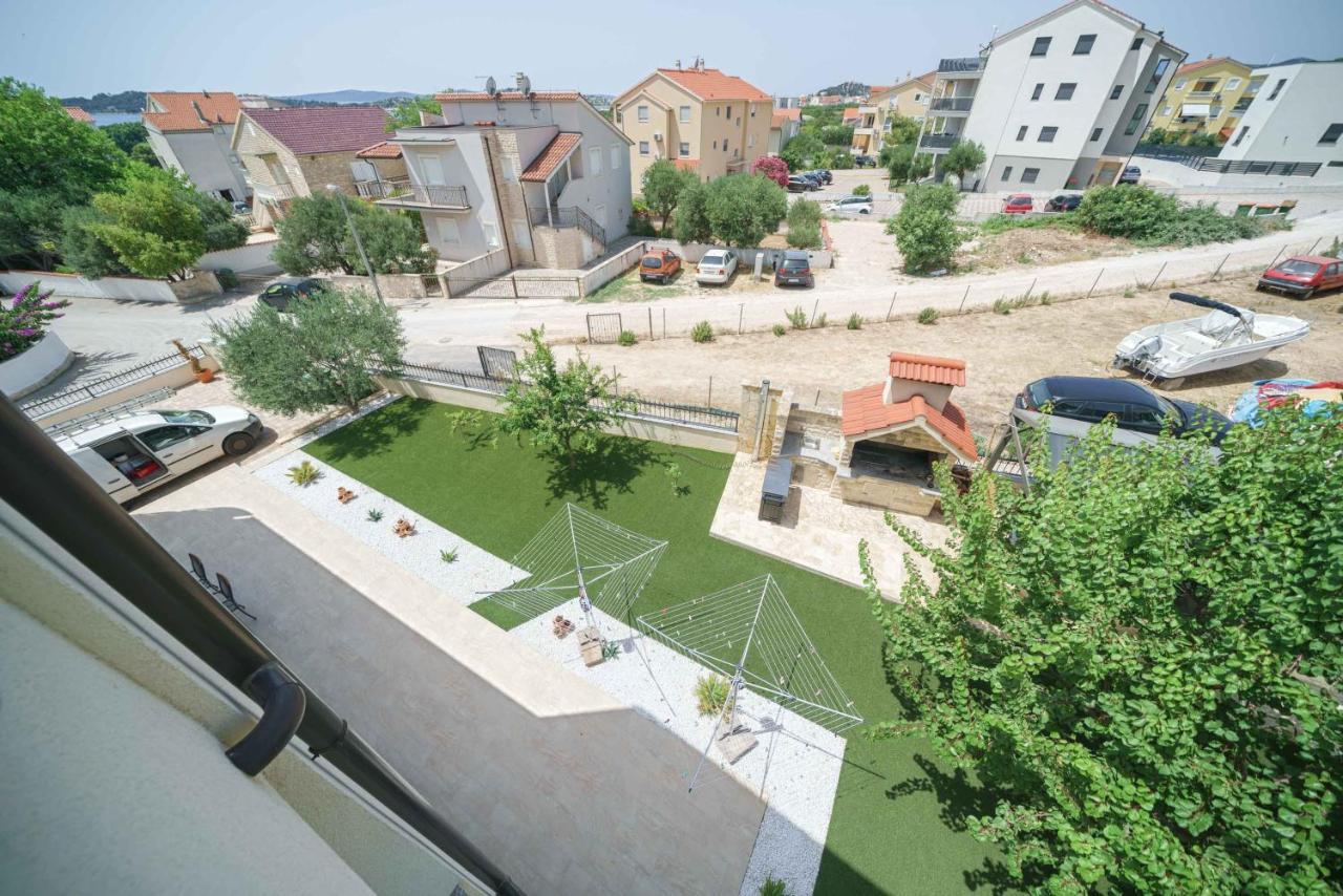Apartments Miskovic Vodice Exterior foto